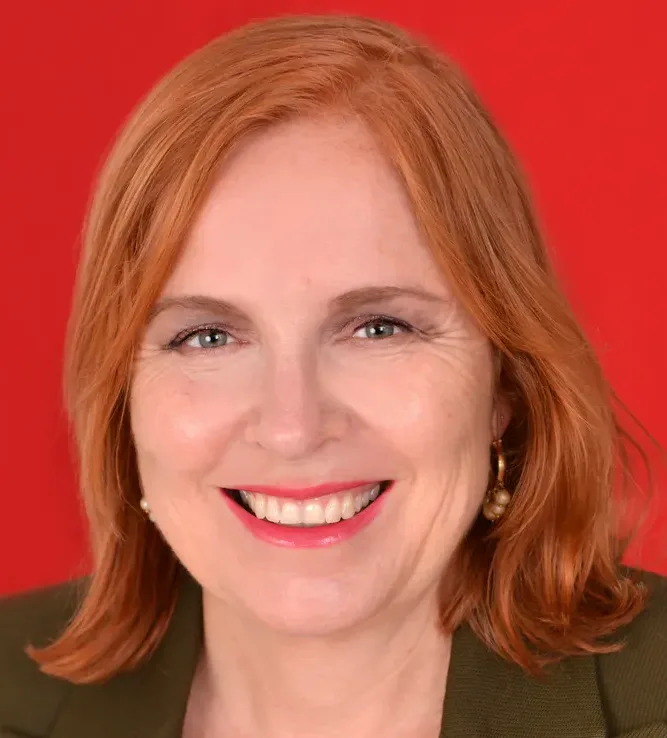 Julia Finn MP