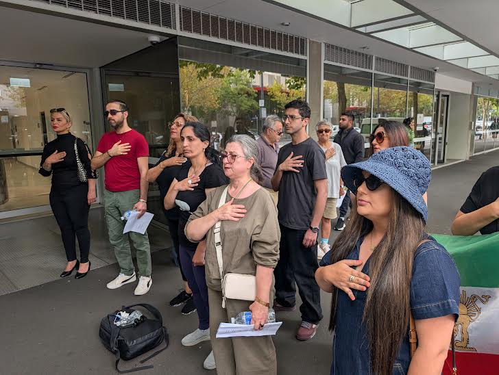 Iranian-Australians React to ISIS Brides Being Allowed Back In