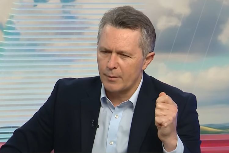 Jason Clare's Dodgy Dismissal of Immigration Criticism