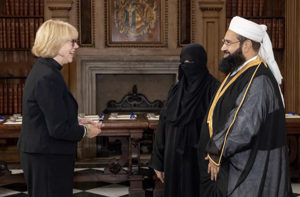 Archbishop of Canterbury Presents Interfaith Award to Muslim Cleric Who Praised bin Laden