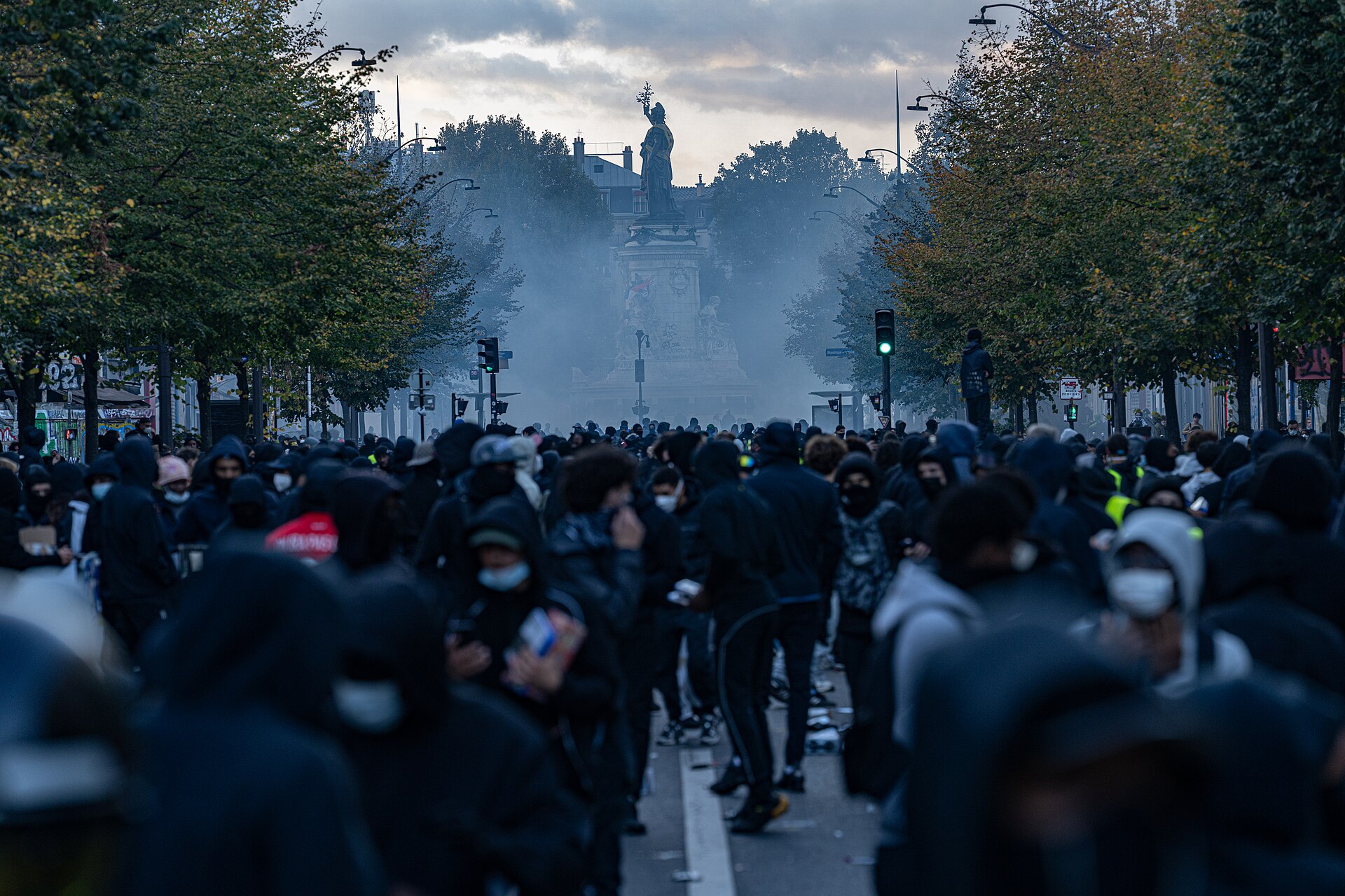 France Is Falling — And Europe Too